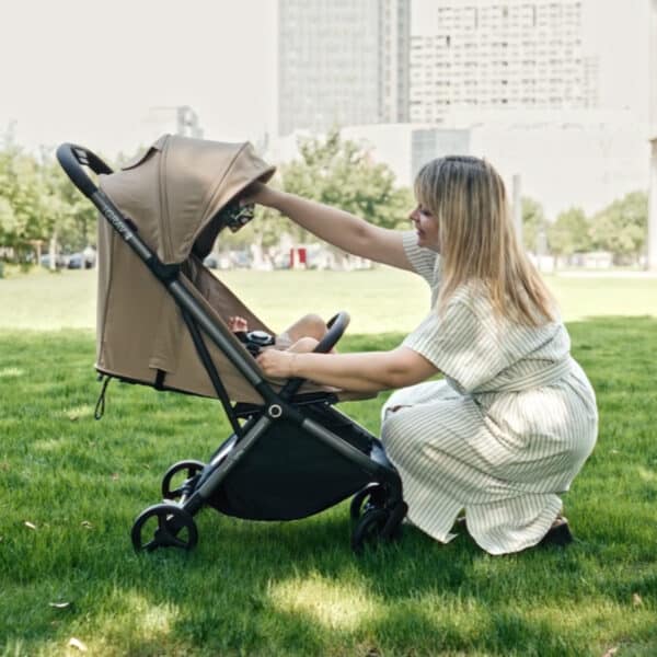 QPlay Grav Auto-folding Baby Stroller - Beige - Image 7